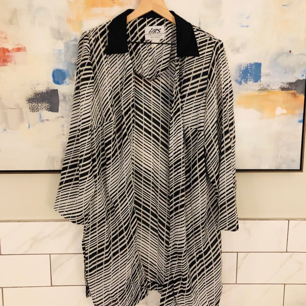 HBS Collection Woman Duster/Cover-Up